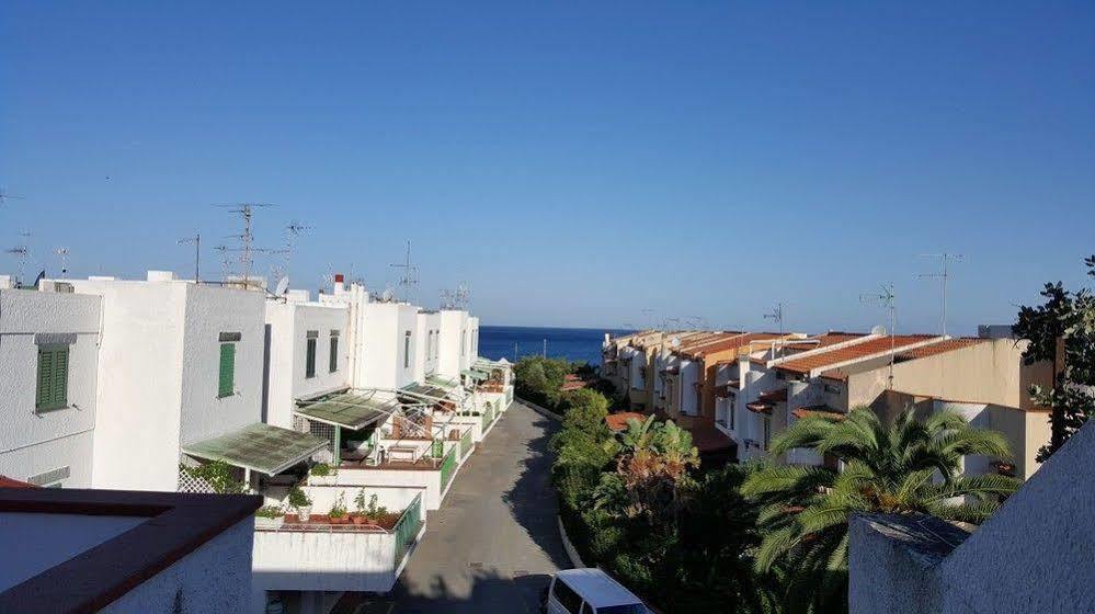 Rodia Holidays Messina Exteriör bild