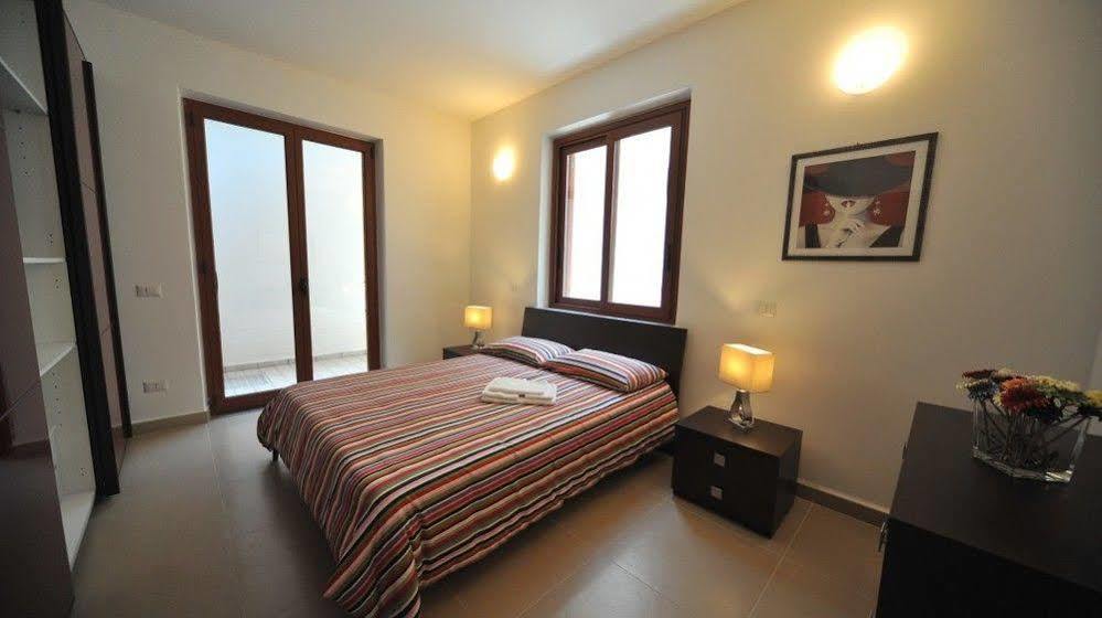 Rodia Holidays Messina Exteriör bild